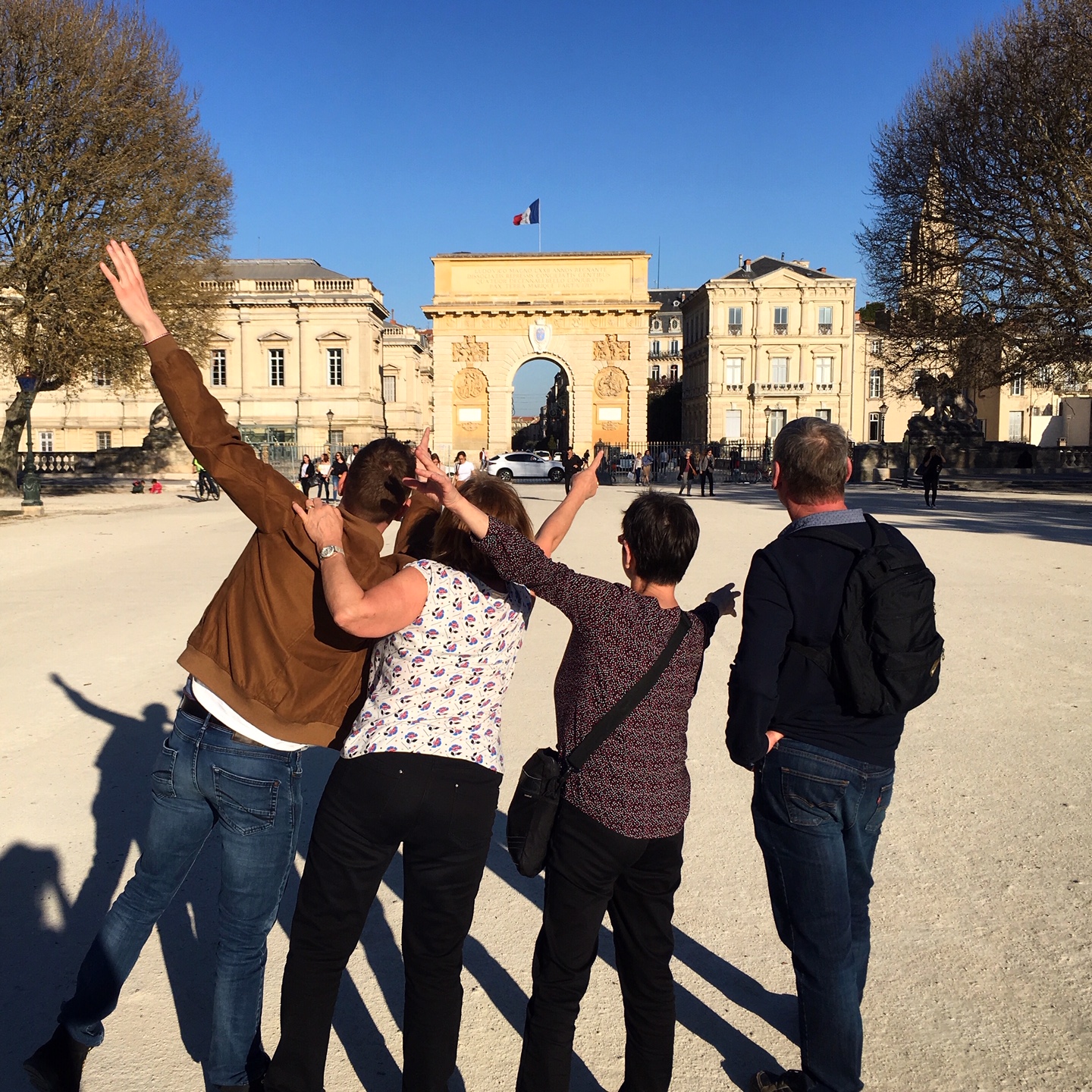 Visit'insolite Montpellier arc de triomphe